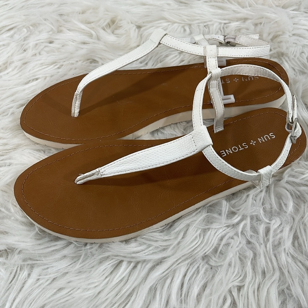 SUN STONE White Cushioned T-Strap Kristi Round Toe Buckle Slingback Sandal Sz 10 - Picture 6 of 9